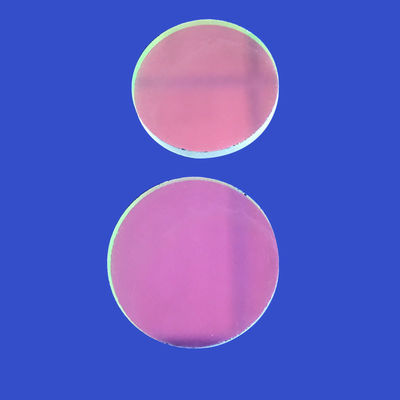 Vidrio de filtro infrarrojo 650nm OEM ODM personalizado con calidad de superficie 10/5 a 60/40 para aplicaciones ópticas